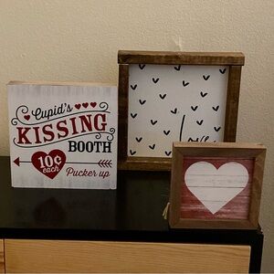 Burton Heart and Love Wooden Sign Set in Red, White, and Brown